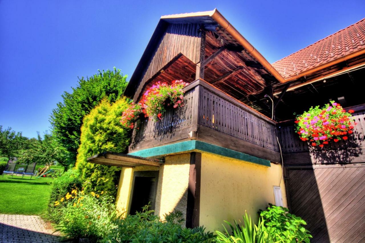 Pension Dobernig Klagenfurt am Wörthersee Exterior foto
